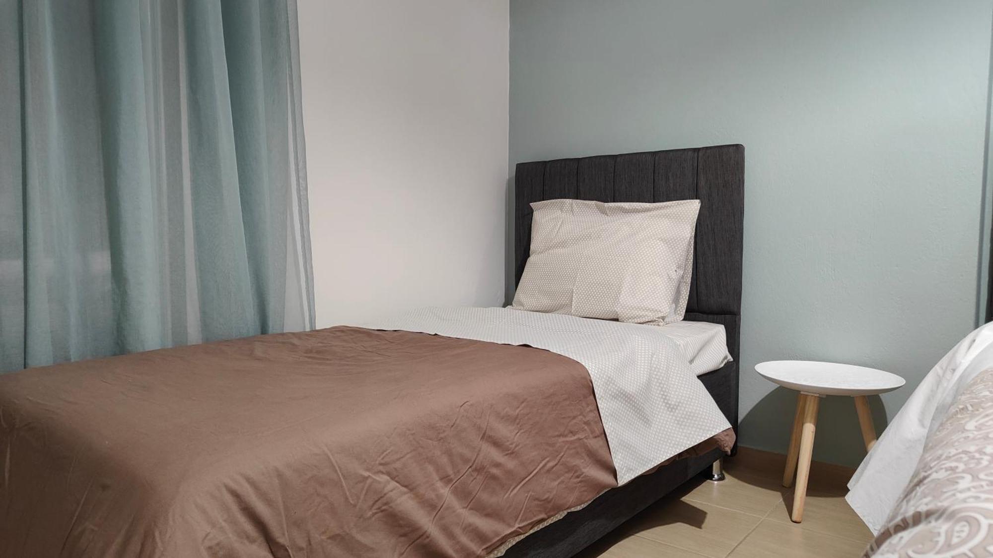 Rock & Roll 1 - Modern Apartment In Trikala מראה חיצוני תמונה